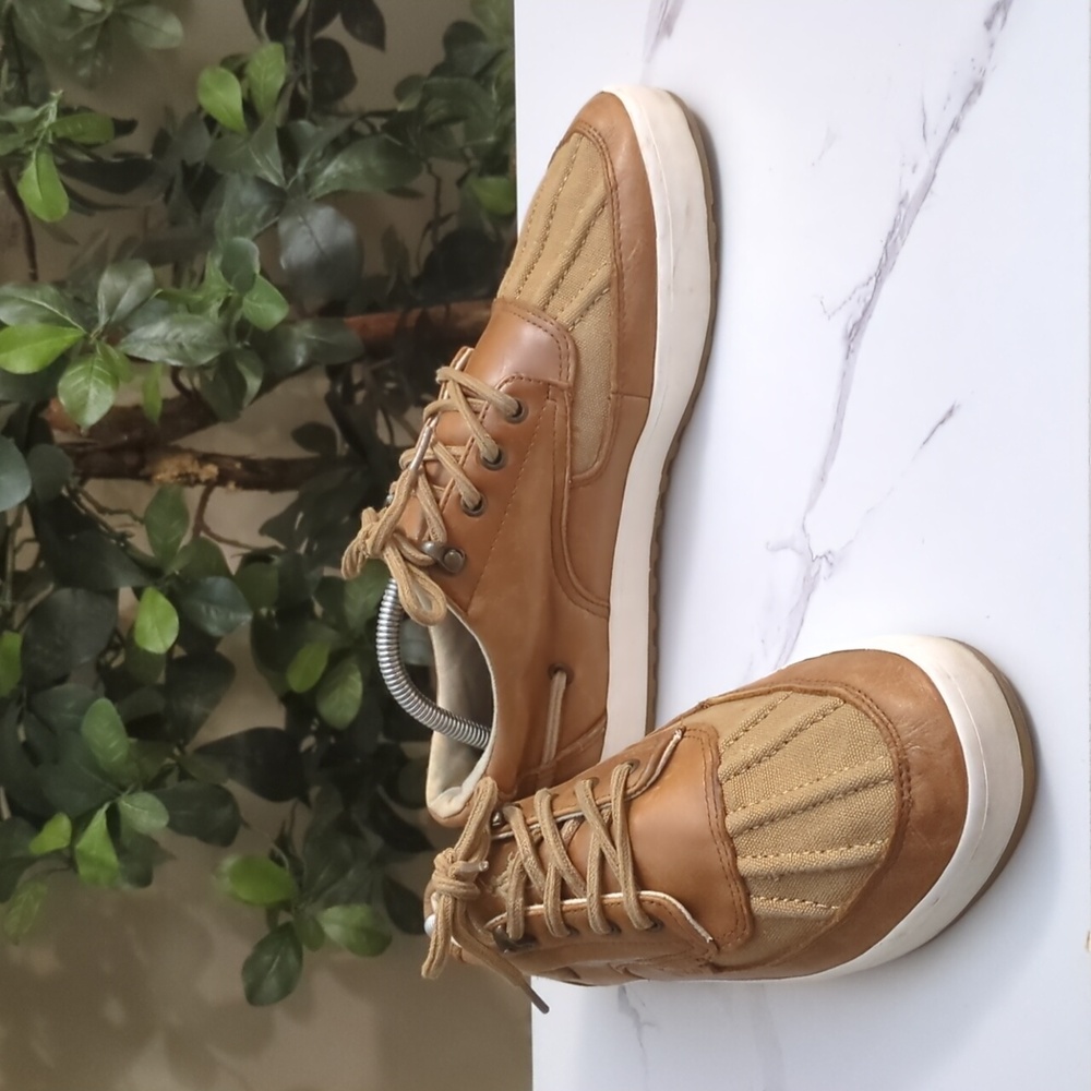 Men's Tan Leather Casual Shoes - Picture 9 of 11